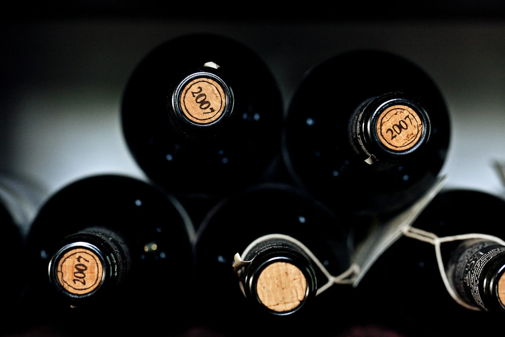 Cork strengthens its position in the UK wine market
