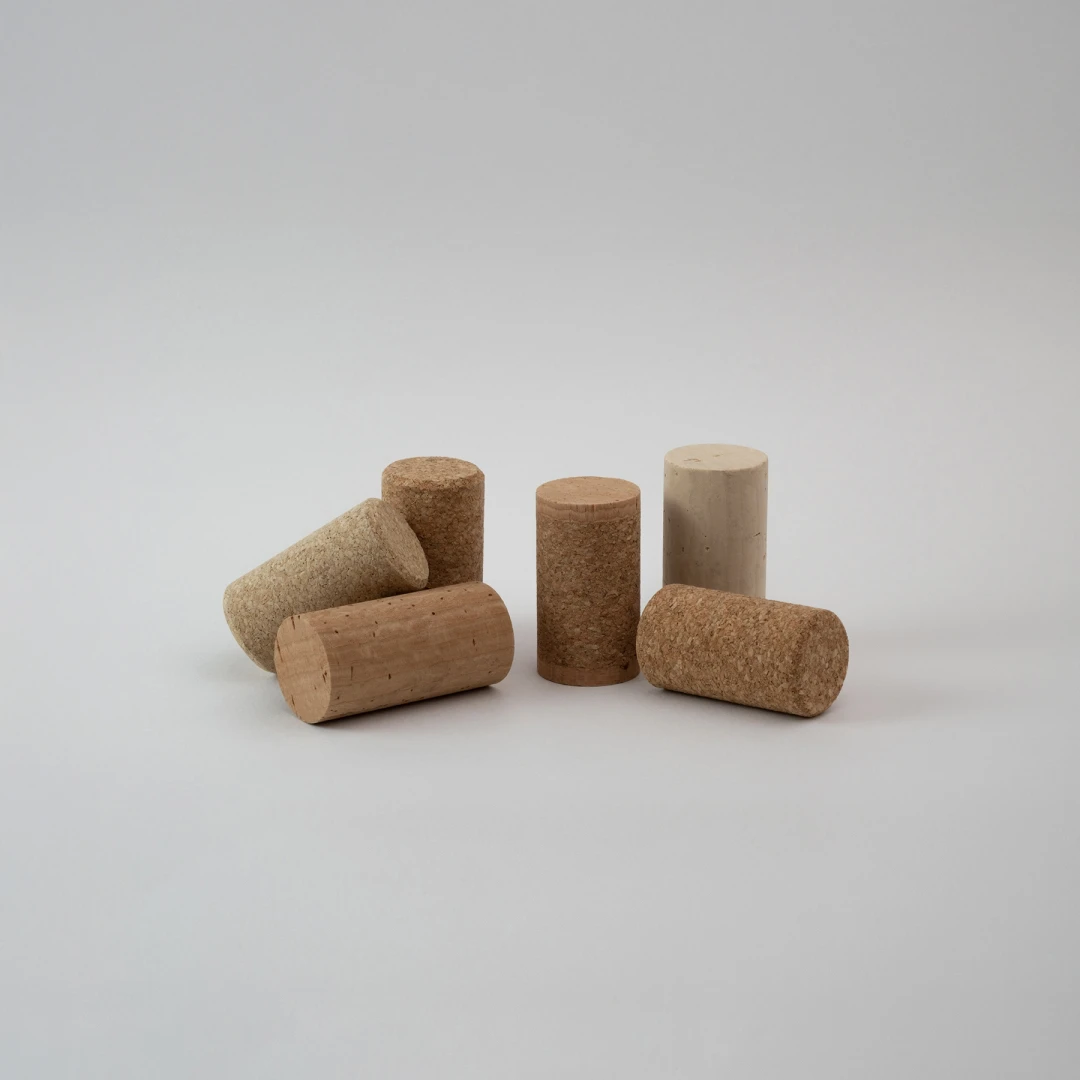 Amorim Cork stoppers with negative carbon footprint verified by ISO 14067