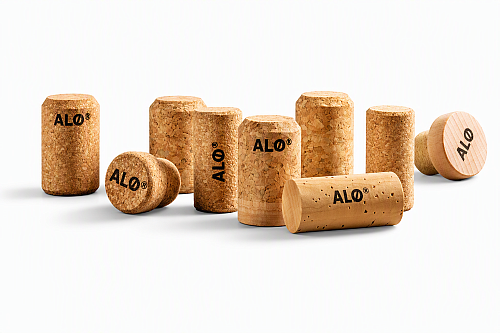 Amorim Cork launches ALØ®, a new range of cork stoppers for NoLo wines
