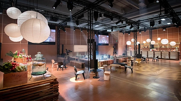 Moët Hennessy’s highlights cork in its eco-designed booth at Vinexpo Paris