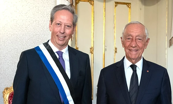 Classée comme la « Meilleure entreprise en réduction de carbone dans l’industrie des produits viticoles » et réélue « Entreprise la plus durable dans l’industrie des produits viticoles », Cor